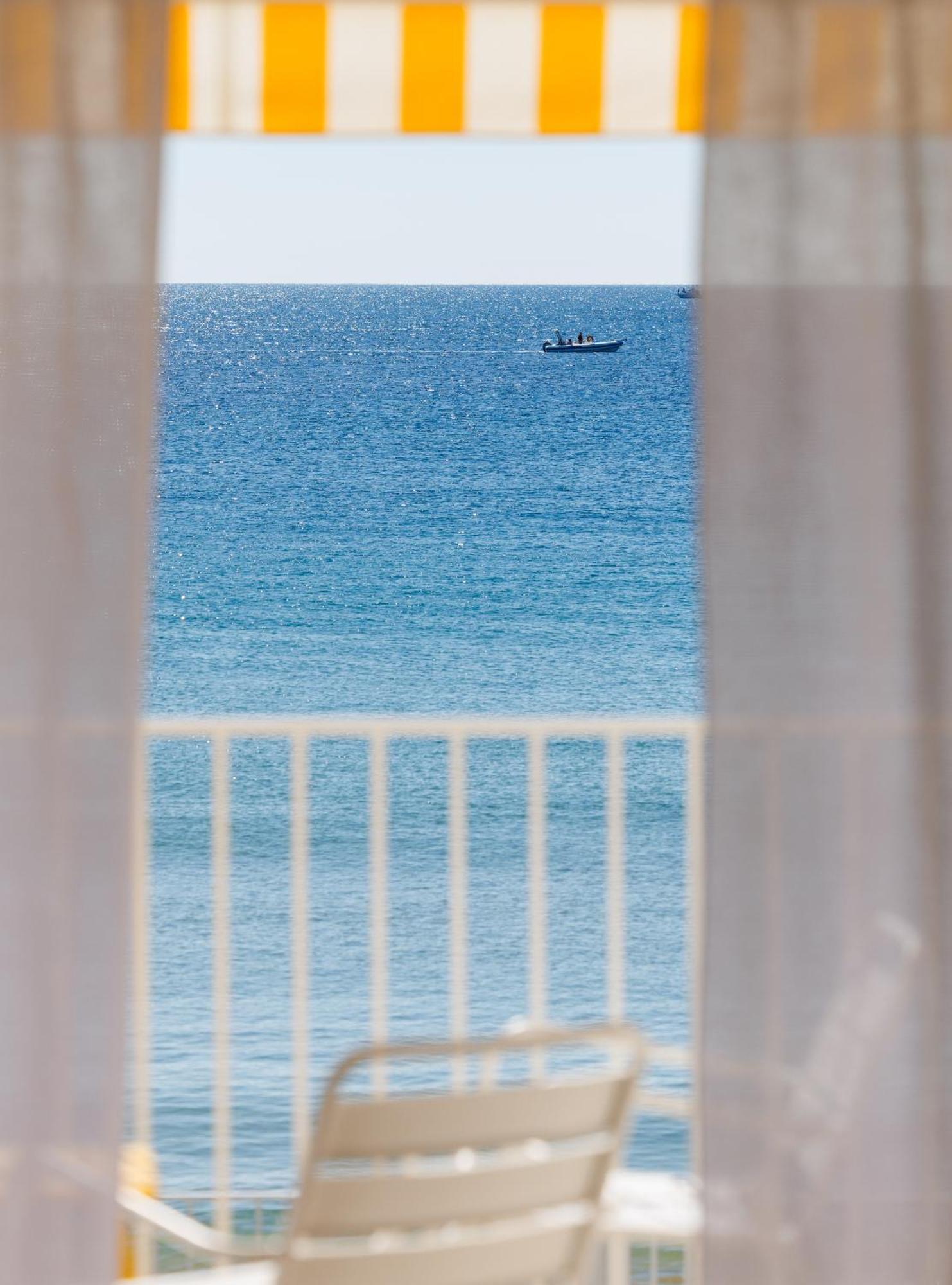 Belle Vue Hotel Cavalaire-sur-Mer Zewnętrze zdjęcie
