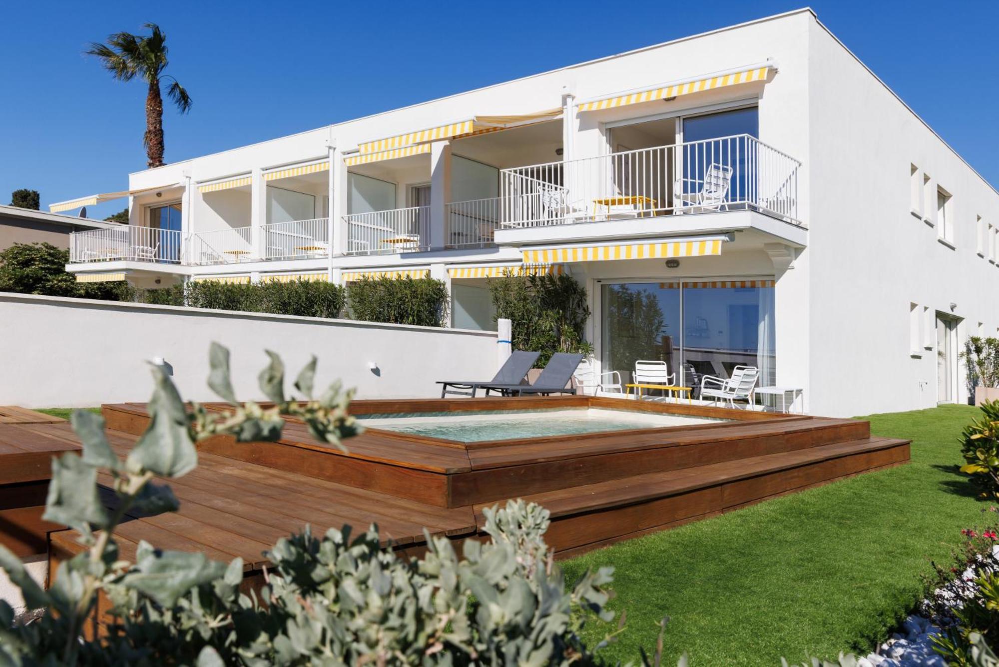 Belle Vue Hotel Cavalaire-sur-Mer Zewnętrze zdjęcie