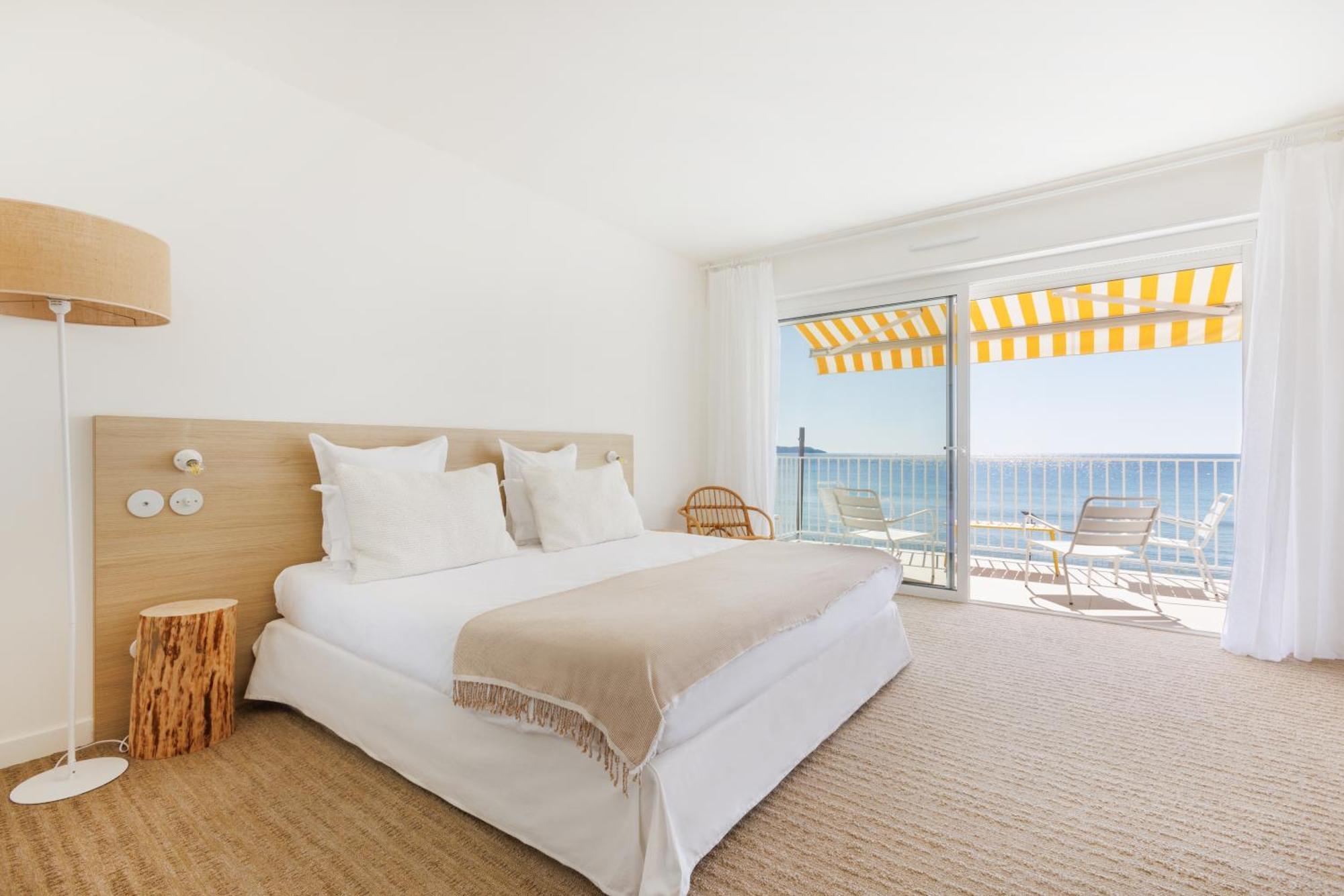 Belle Vue Hotel Cavalaire-sur-Mer Zewnętrze zdjęcie